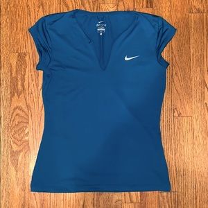 Dri-Fit Nike Athletic Top!